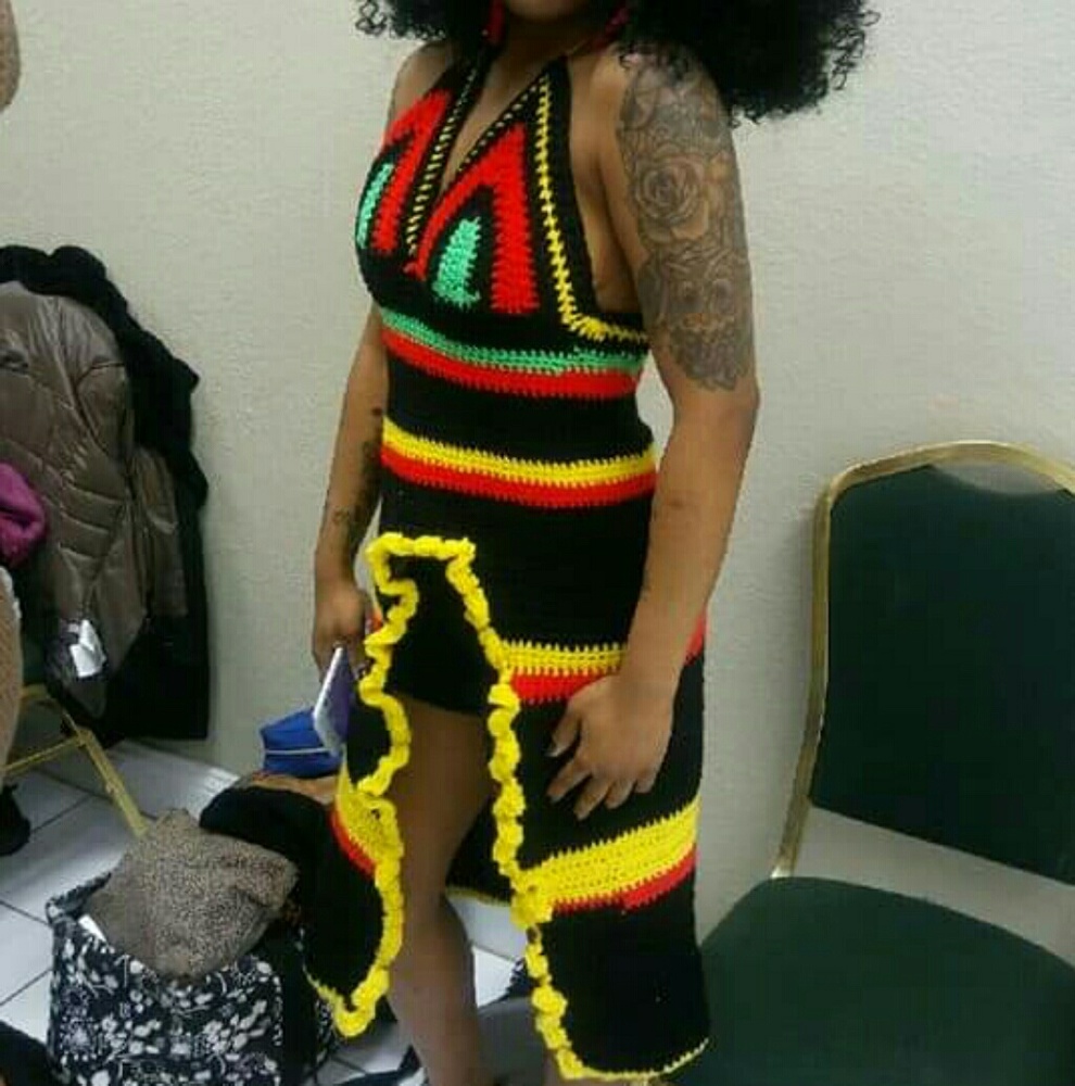 Crochet top - Picture 2 of 2